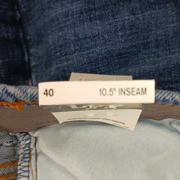 Lee Extreme Motion Mens Size 40 Shorts Blue Jean 10.5'' Inseam Regular Fit - Picture 3 of 11